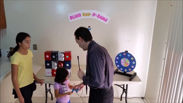 Blind Bag-O-Rama Episode 4 A Blind Bag Game Show смотреть онлайн