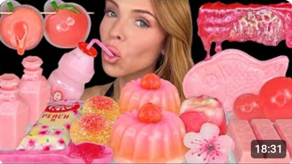 ASMR MUKBANG, Розовые десерты, Клубничное вафельное печенье, Персиковый KitKat, Медовые соты, Молочн