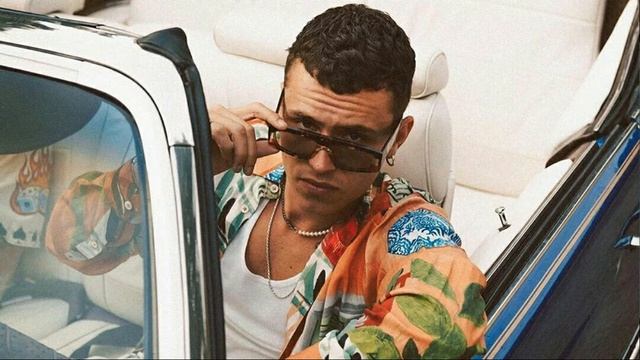 ARON PIPER MOONLIGHT (OFFICIAL MÚSIC) смотреть онлайн