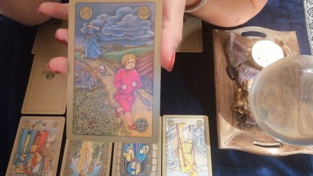 Какъв е кармични урок, който трябва да научим заедно с любимия ми? Онлайн Таро прогноза 2019