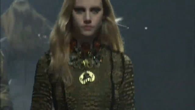 Défilé Lanvin Automne-Hiver 2012-2013 смотреть онлайн
