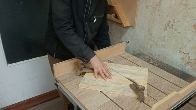 Раскладной столик на балкон. Folding table for the balcony