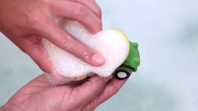 ALEX Toys Dirty Cars Bath Toy смотреть онлайн