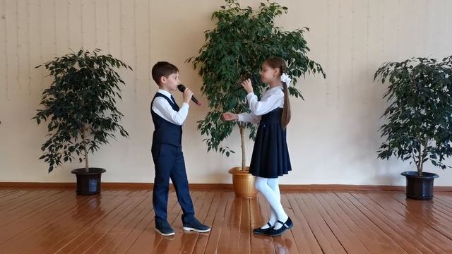 2Лукашевич Ваня и Лукашевич Маша "Брат и сестра" ГУО СШ №2 г.Лунинец руководительТатьяна Шульжик смотреть онлайн