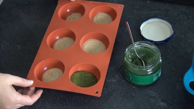 Vihreä kuula -leivokset смотреть онлайн