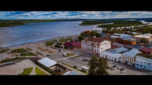 НАД САРАПУЛОМ   ИДЕАЛЬНАЯ ПРОВИНЦИЯ