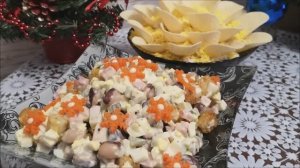 Салаты за 5 минут.Салат ХРИЗАНТЕМА и салат с ветчиной фасолью и сухариками