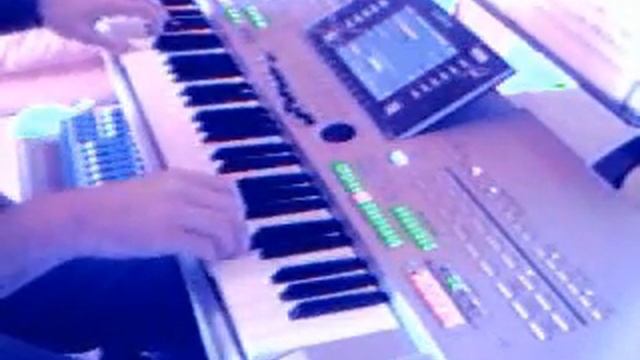 Round Midnight - Tyros 3 - Jazz