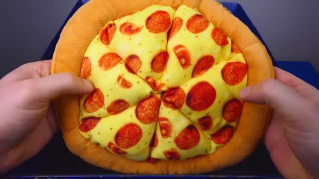 Пицца итальянская вызывает на дуэль измельчитель что же будет с измельчителем? смотреть онлайн