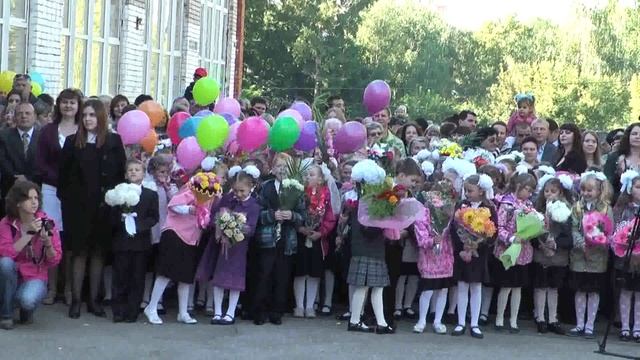 первоклассники очень внимательно слушают смотреть онлайн