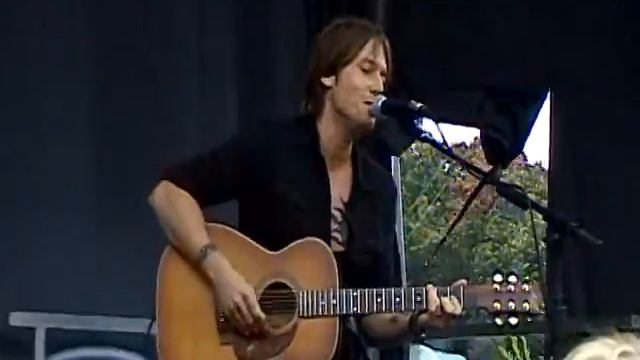 Keith Urban Live ~ 10-30-09 ~ Only You Can Love Me This Way смотреть онлайн
