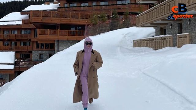 Sophie Turner Shares First Photos With Rumored Boyfriend Peregrine Pearson