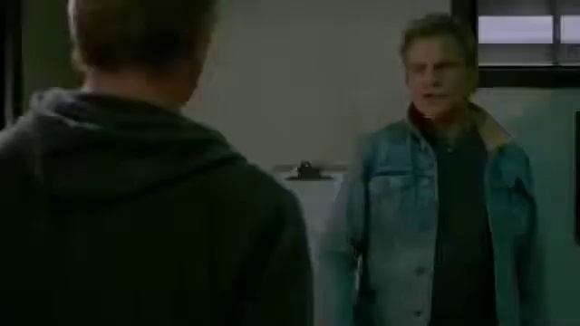 Cobra Kai - Johnny tells Kreese to leave смотреть онлайн