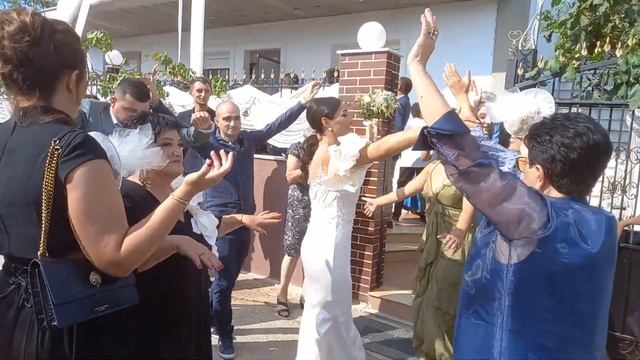 Выкупили невесту 😇❤️ смотреть онлайн