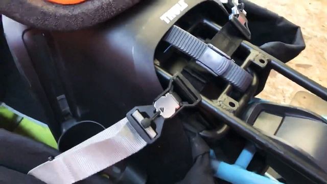 Using the Tern Pannier Adapter Strap for Cargo Hold 37 and 52 Bags смотреть онлайн