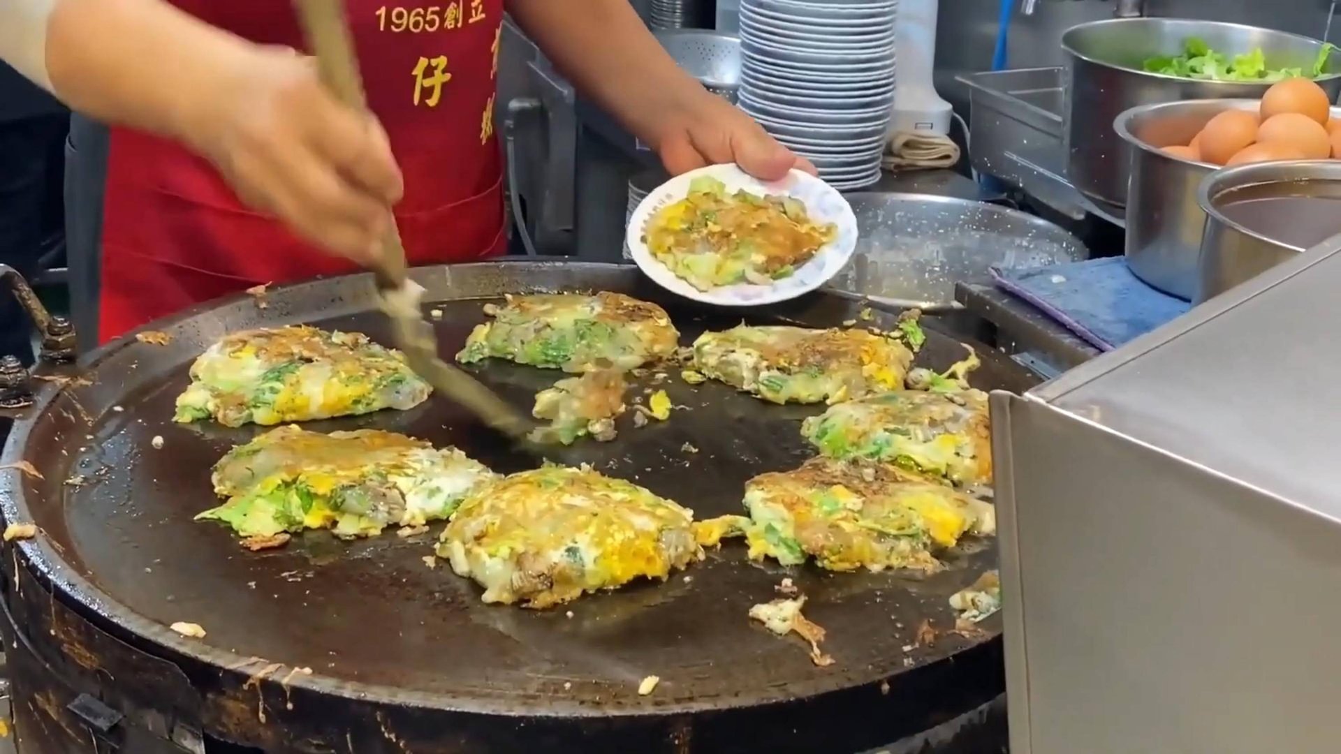 Ning-Xia Night Market хорошо известен в Тайбэе 14 специальных закусок подряд смотреть онлайн