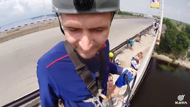Чиж Сергей прыжок с моста в Каменском 20 мая 2018