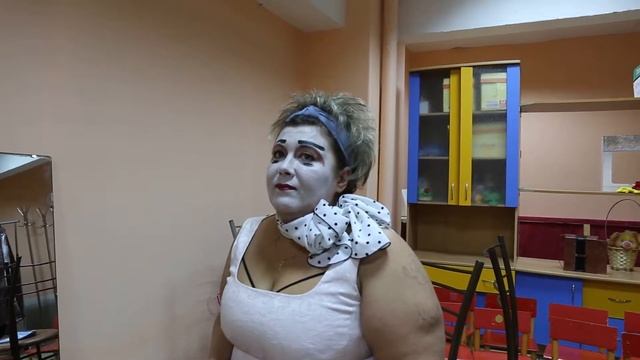 Юля-Пуля и Машу-ляля . Интервью со звездой смотреть онлайн