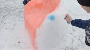 как и чем покрасить снег,лёд,ледовые и снежные фигуры.