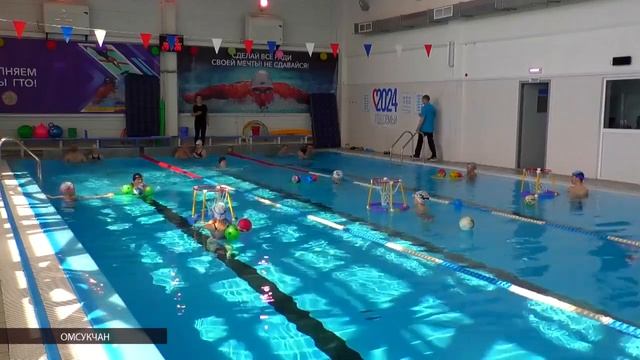 В омсукчанском спортцентре «Жемчужина» состоялся спортивный праздник для семей смотреть онлайн