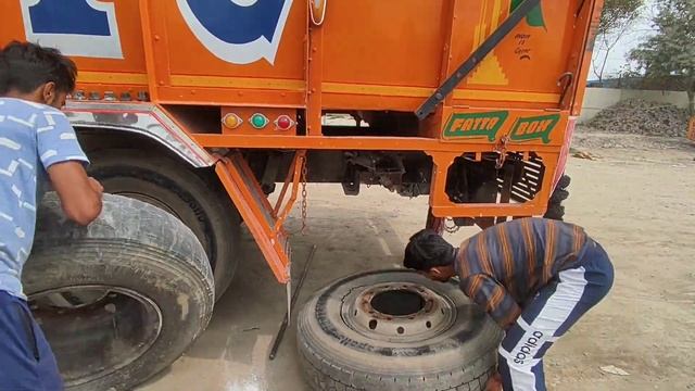 30 Hours Advance Mandi😁 Gaddi Ka Cabin Kia Modify ❤️ Truck Accident 😢@Altaf_choudhary_0063