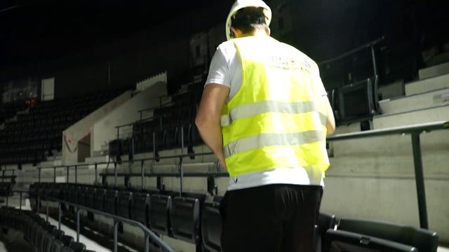 Jonathon Blum besucht SAP Garden | EHC Red Bull München смотреть онлайн