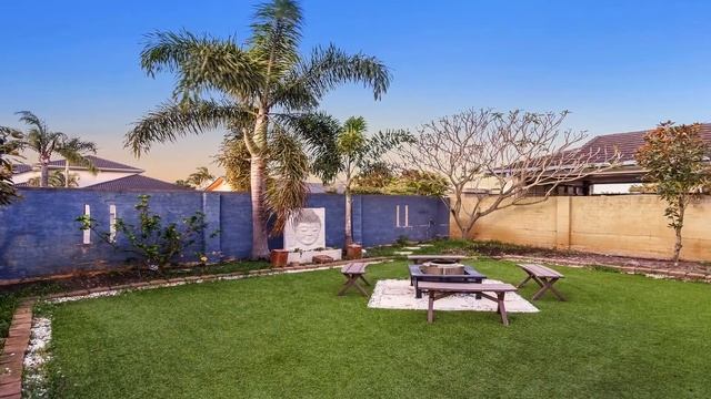 40 Limetree Parade, RUNAWAY BAY, QLD, 4216 смотреть онлайн