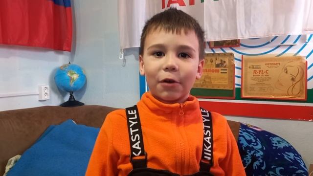 1б класс Лицей №4 г Азнакаево Разиль вопрос космонавтам смотреть онлайн