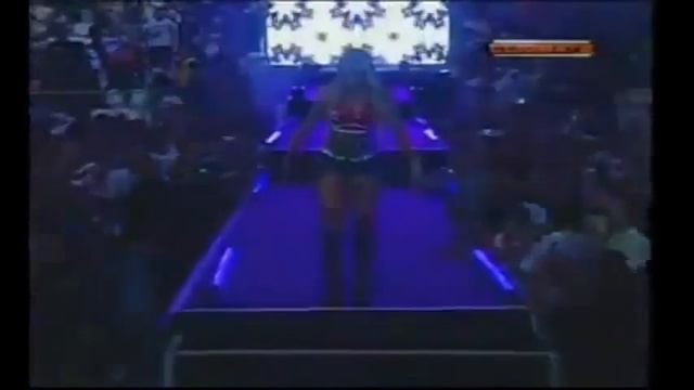 Entrada da Juju Salimeni Amazon Forest combat em Manaus, Amazonas - 14/09/11 смотреть онлайн