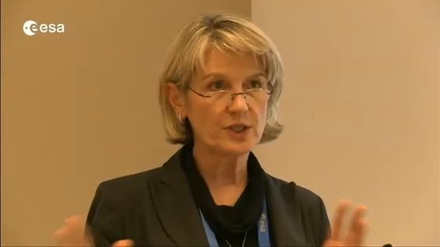 Helix Nebula - The Science Cloud Results & Engagement Maryline Lengert presenting Helix Nebula смотреть онлайн