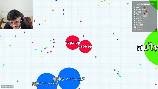 Eating Small Circles To Become The Biggest • Agar.io смотреть онлайн