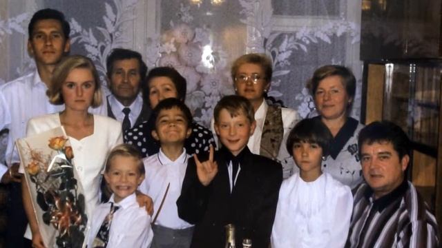 Лене и Антону смотреть онлайн