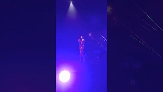 @dualipa Performing Future Nostalgia At Her Auckland Concert 2022n #futurenostalgiatour