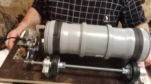 Самодельная барабанная галтовка, первый запуск, механическая обработка клинка, результатом доволен