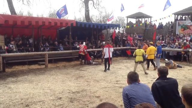 Тула 20.04.2013 Инсценировка боя на холодном оружии 5х5 #5