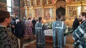 Утреня Великой Субботы с Чином Погребения Плащаницы