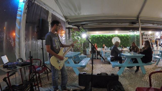 Cream/Eric Clapton - Crossroads Played by Michael Mendes смотреть онлайн