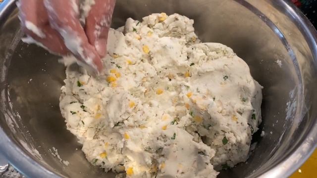 Appalu | Karapappalu | Chekkalu | Karabillalu| Snack | PindiVantalu | Keerthi Kreates смотреть онлайн