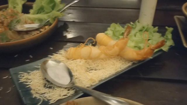 รีวิวหน้าตาอาหาร ร้านคีรีธารา ร้านดังใกล้ทางรถไฟ กาญจนบุรี смотреть онлайн