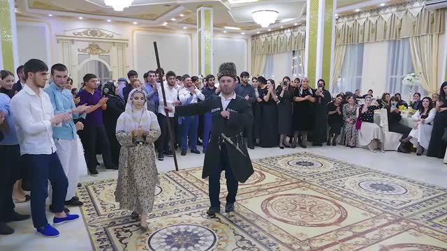 Традиционный Худуцский свадебный танец смотреть онлайн