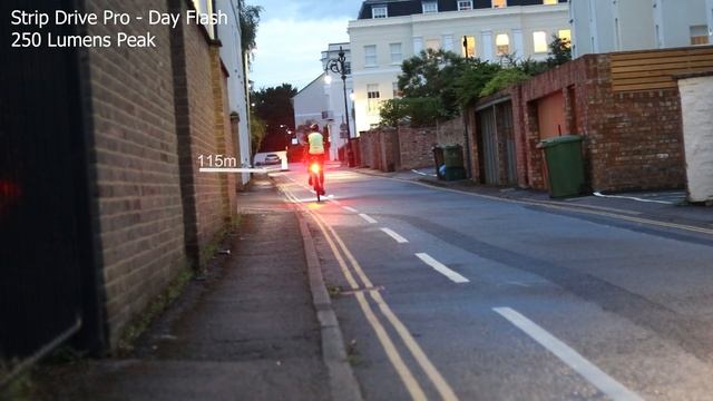 Lezyne Strip Drive Pro - Real World Footage смотреть онлайн