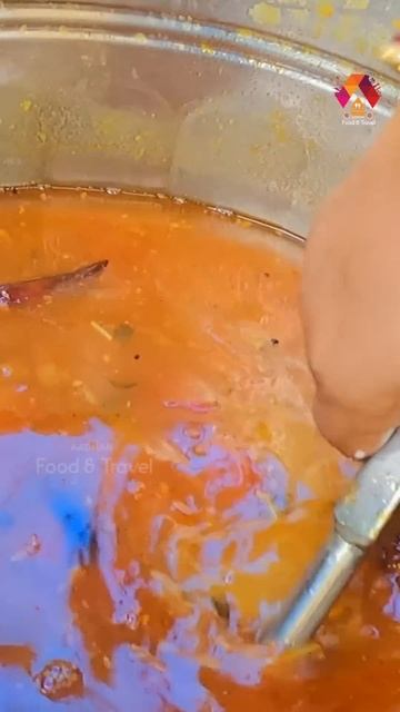 Hyderabad Famous Kumari Aunty Selling Unlimited Non-Veg Meals #kumariaunty #shorts смотреть онлайн