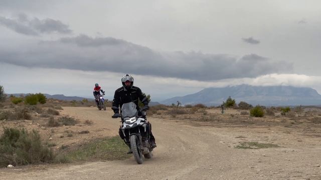 5 CONSEJOS PARA TU PRIMERA RUTA MAXI TRAIL OFF-ROAD смотреть онлайн