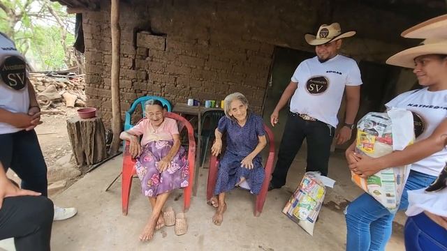 INCLEIBLE DOS MADRES DE 90 AÑOS SE ESPRESAN ASI CON NOSOTROS Y LOS SUSCRITORES A7 смотреть онлайн