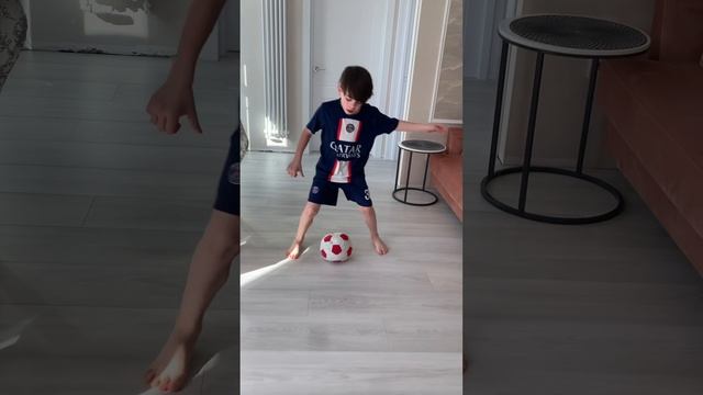 3 финта в футболе!