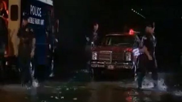 Alligator (1980) DUBLADO