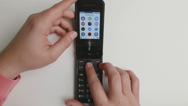 Maxwest Neo Flip 4G Review \\ Good enough смотреть онлайн
