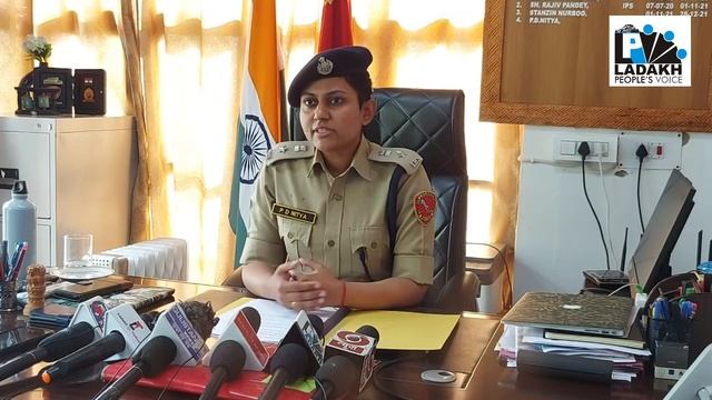 SSP Leh briefs media on traffic mgmt during HH Dalai Lama's teachings at Jivetsal смотреть онлайн