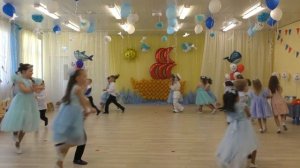 Танец "Первоклашки" на выпускном в детском саду