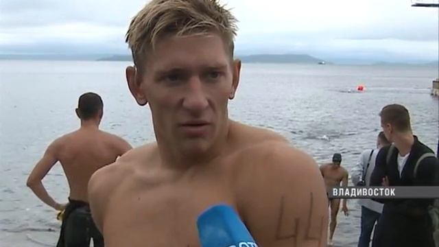 Российские и китайские пловцы совершили юбилейный заплыв смотреть онлайн